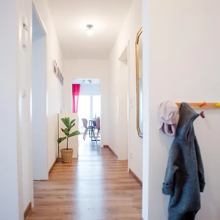 Quiet - 74qm - 2 Bedrooms - 3 Beds * 拉恩河畔林堡